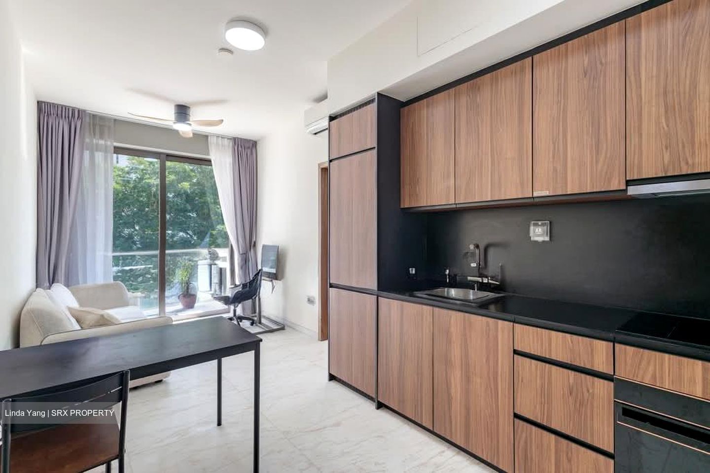 Coastline Residences (D15), Apartment #579139331
